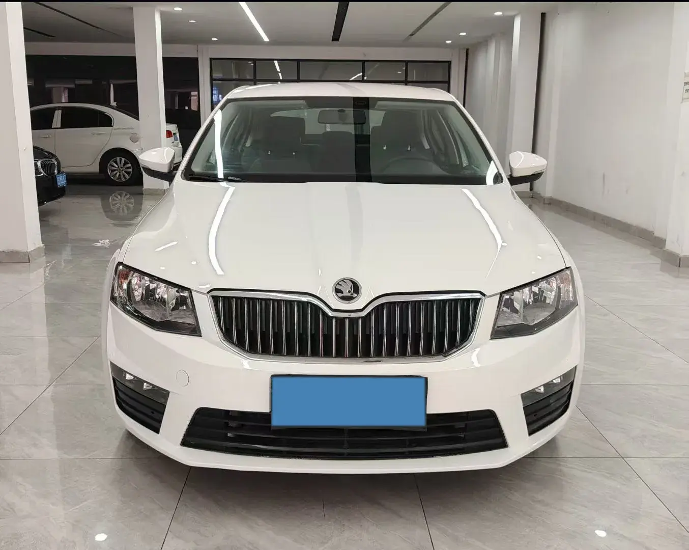 2017 SKODA OCTAVIA thumbnail 2
