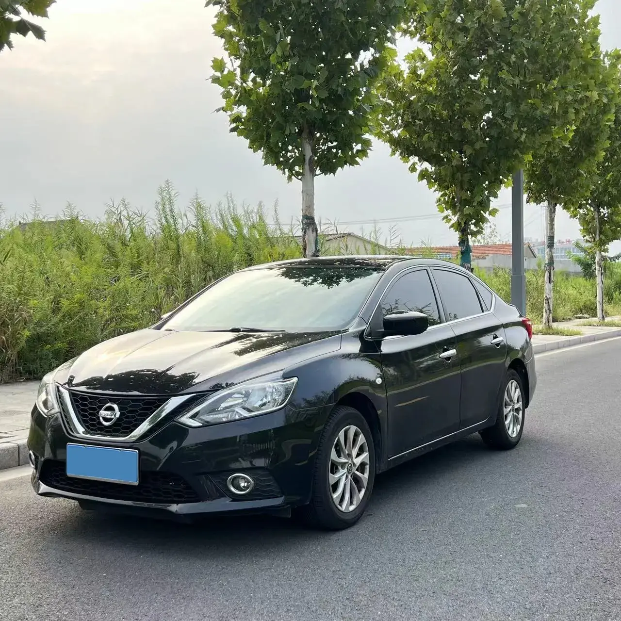 2021 NISSAN SYLPHY view 1