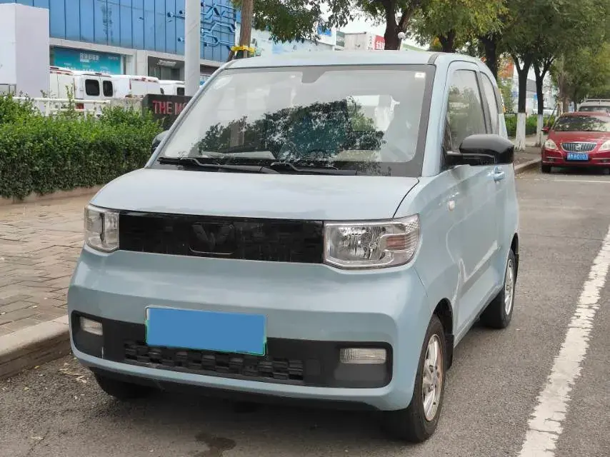 2021 WULING HONGGUANG view 1