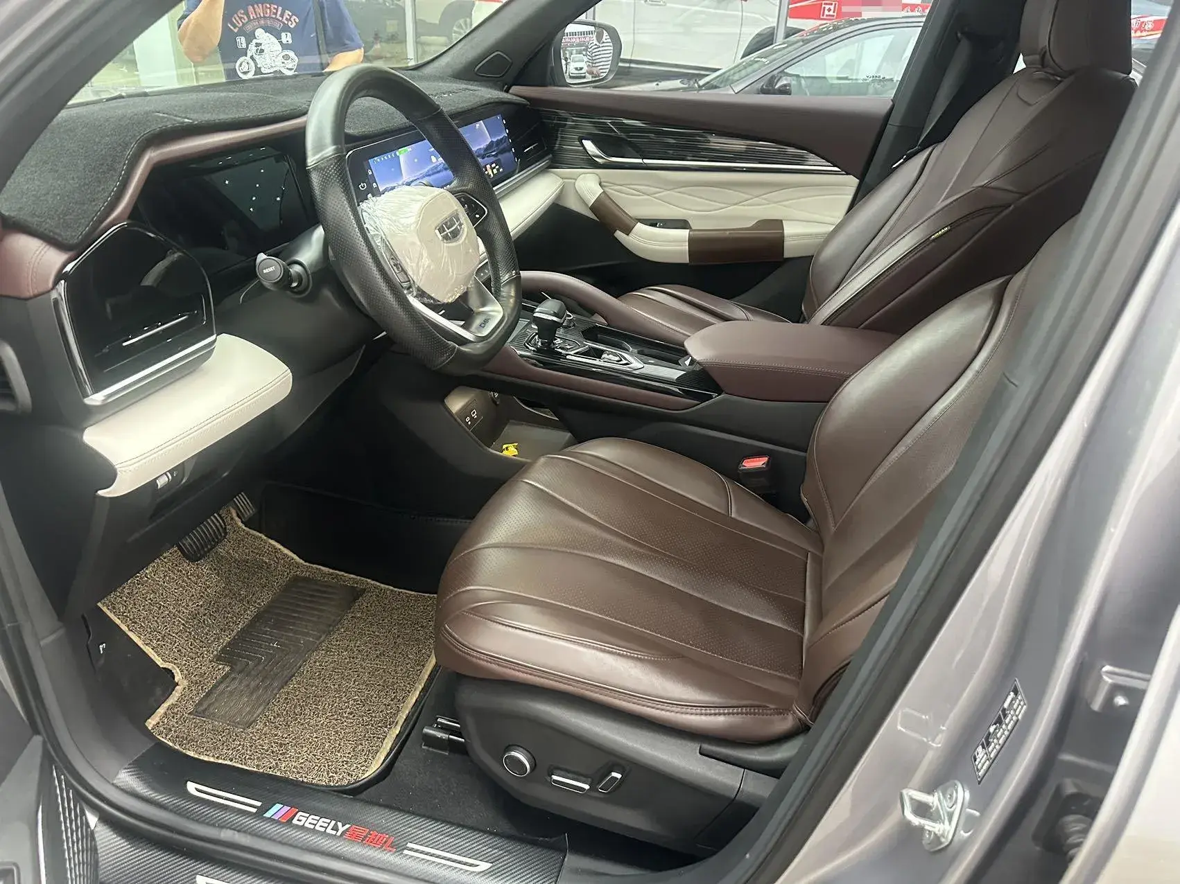 2021 GEELY MONJARO thumbnail 2