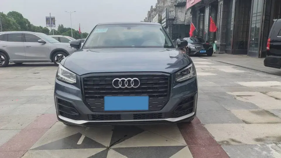 2018 AUDI Q2L thumbnail 2