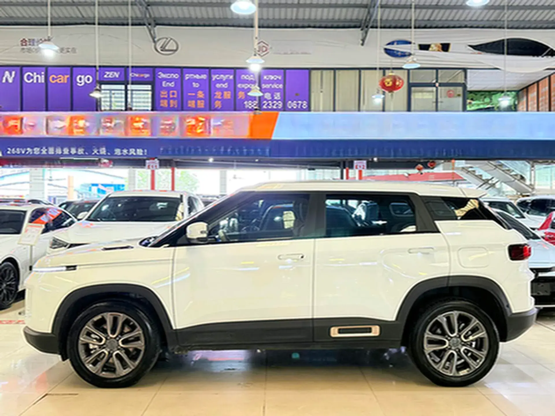 2020 GEELY ICON thumbnail 3