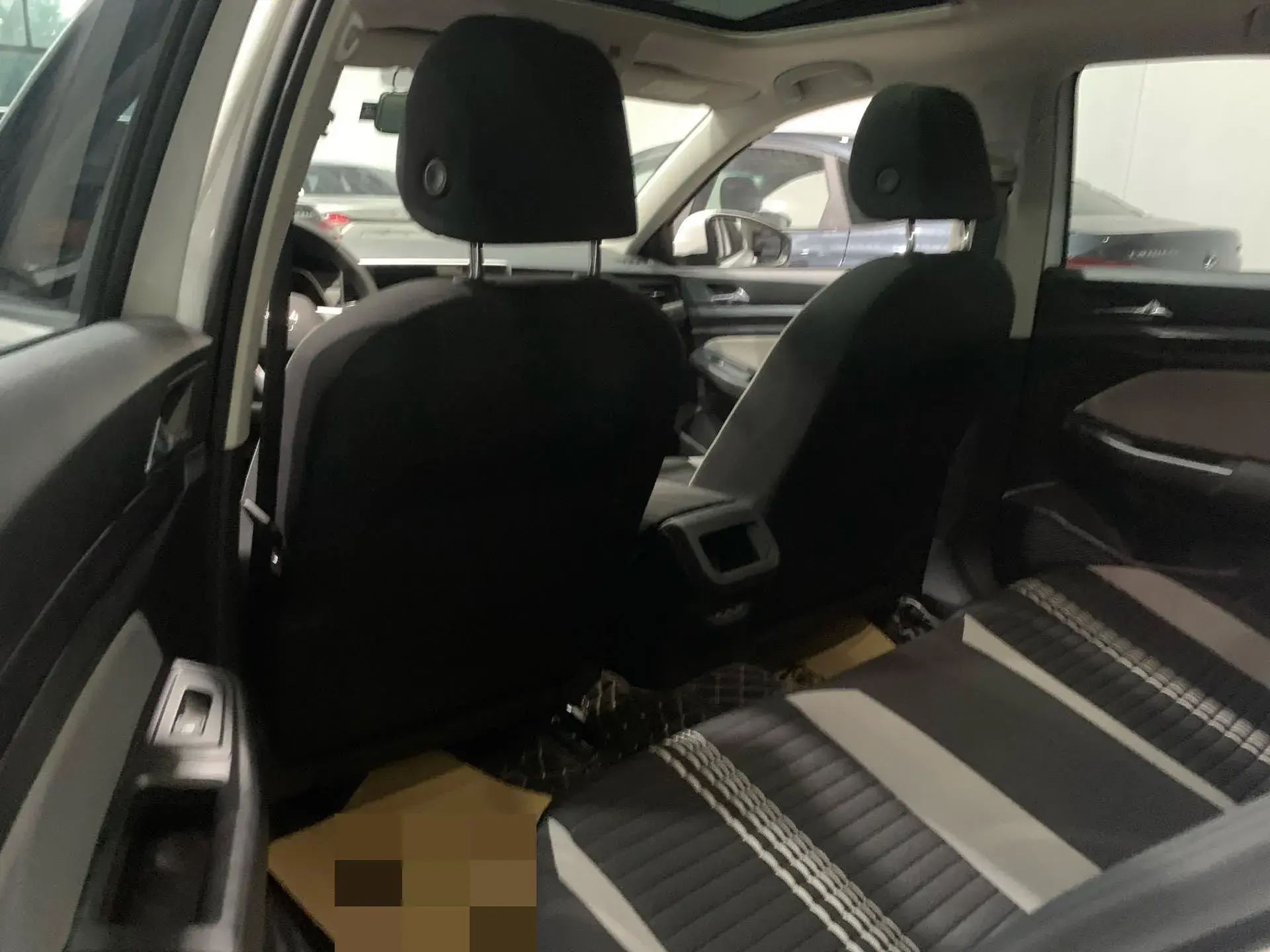 2023 VOLKSWAGEN BORA thumbnail 4