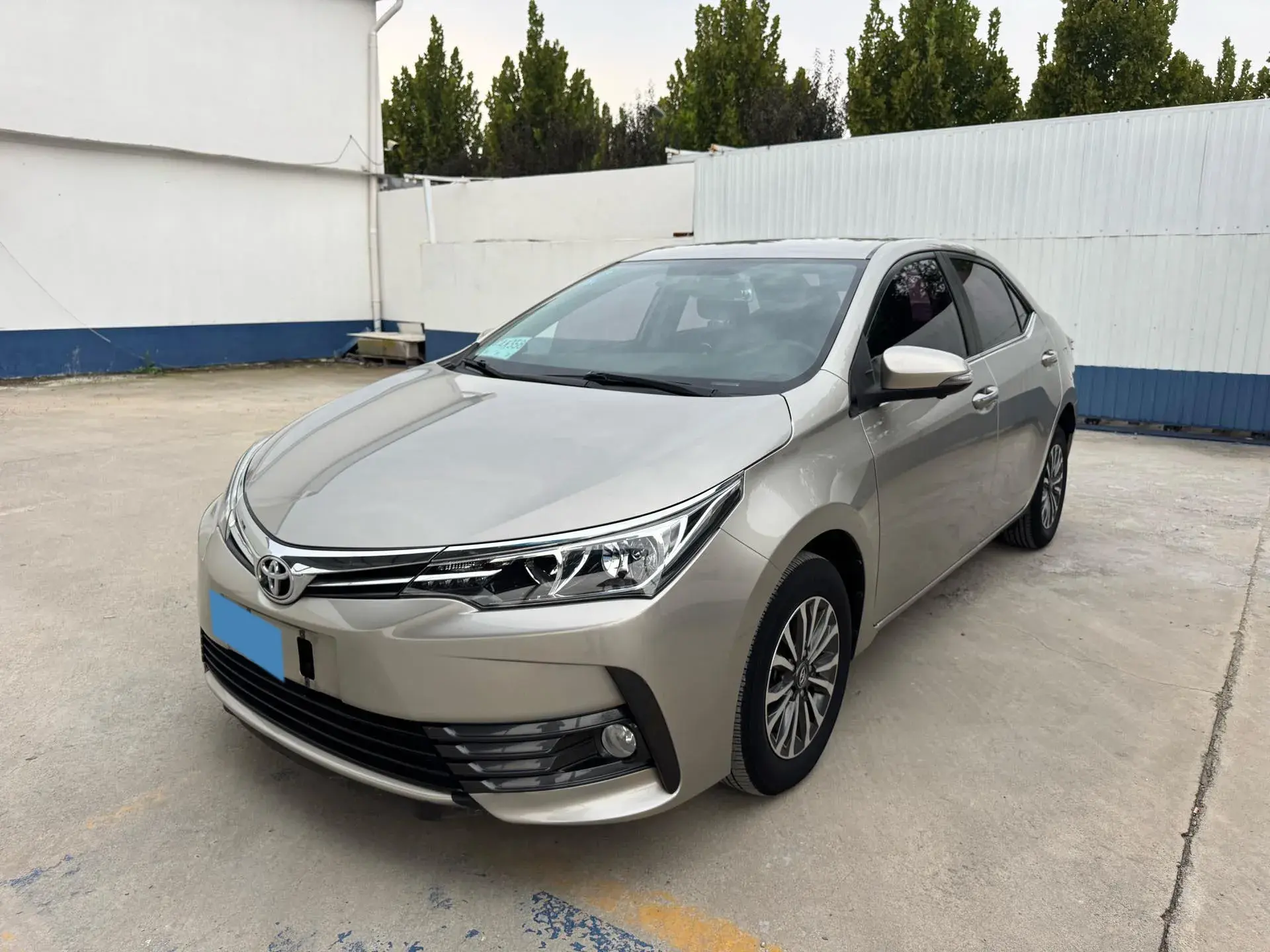 2018 TOYOTA COROLLA view 1