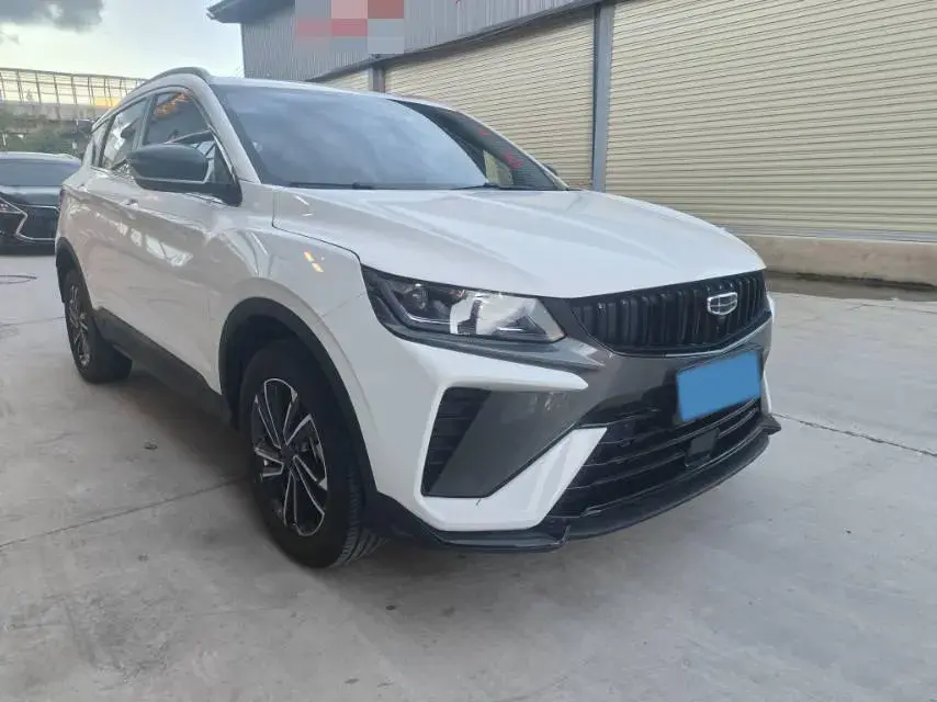 2023 GEELY COOLRAY thumbnail 2