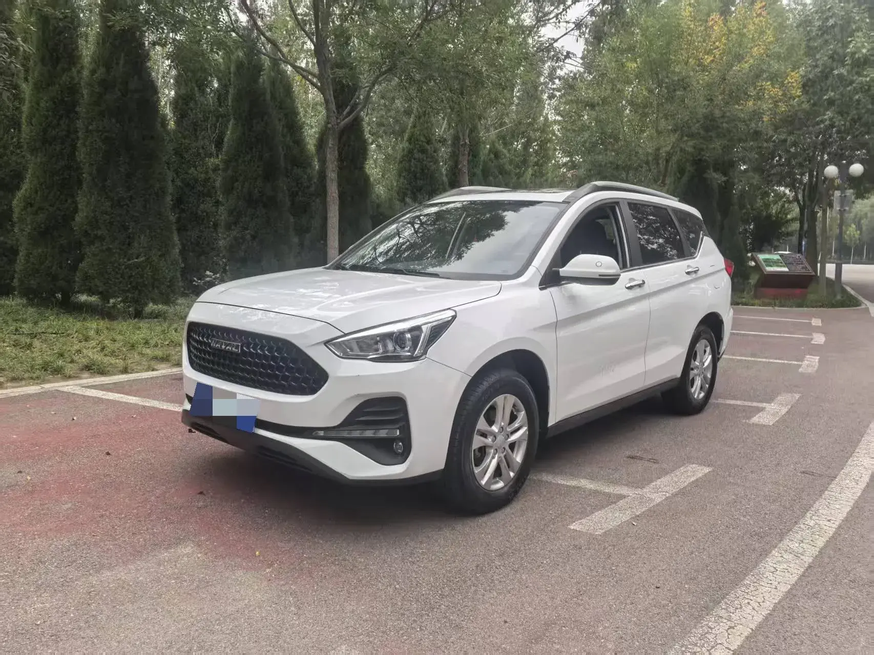 2019 HAVAL M6 view 1