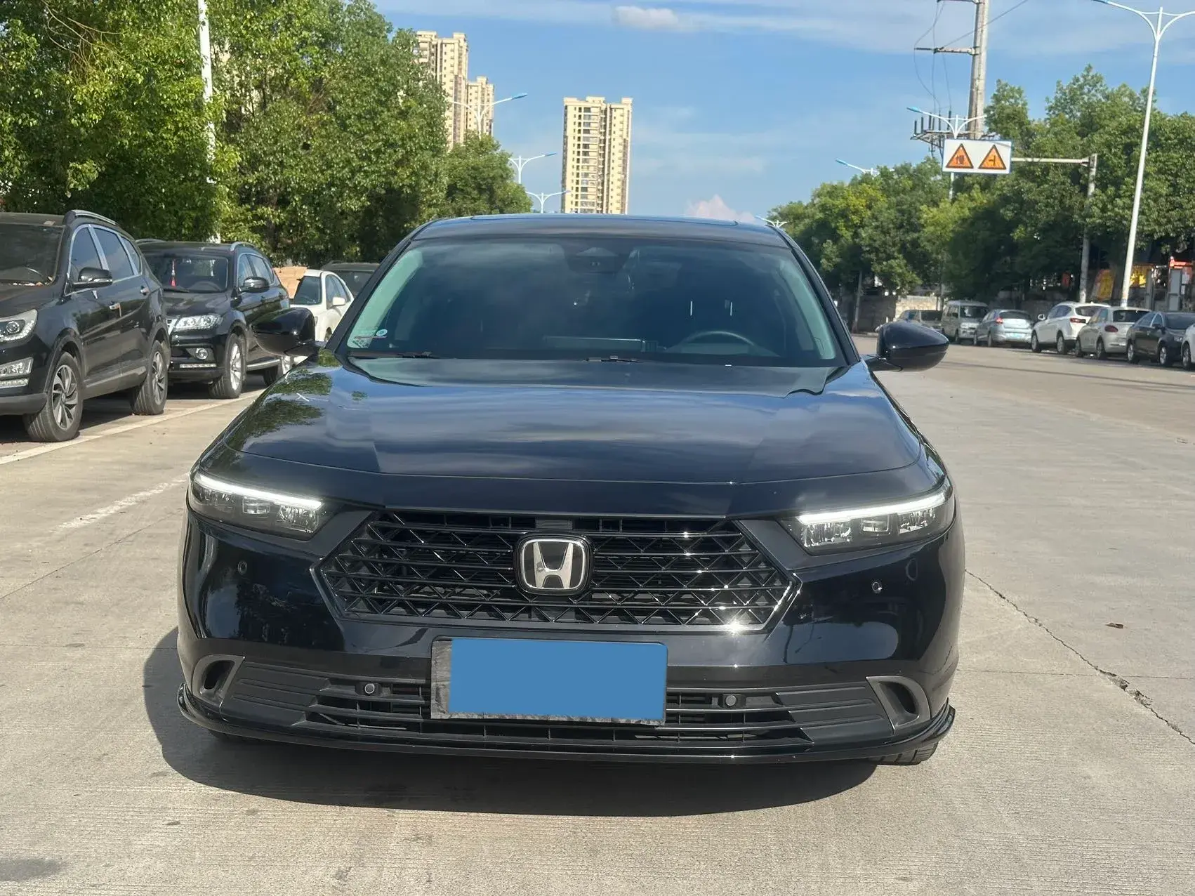 2025 HONDA ACCORD thumbnail 2