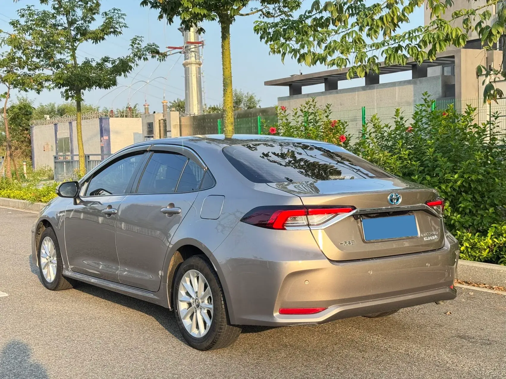 2019 TOYOTA COROLLA thumbnail 4