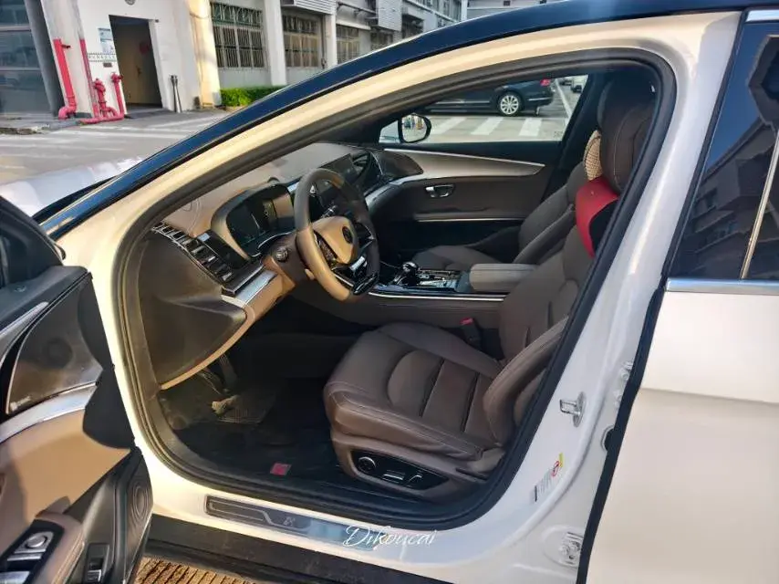 2020 BYD HAN thumbnail 4