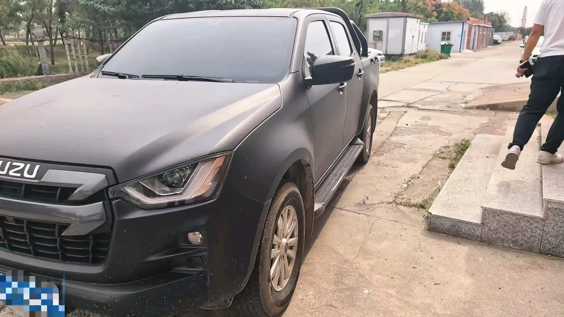 2023 ISUZU LINGTUO view 1