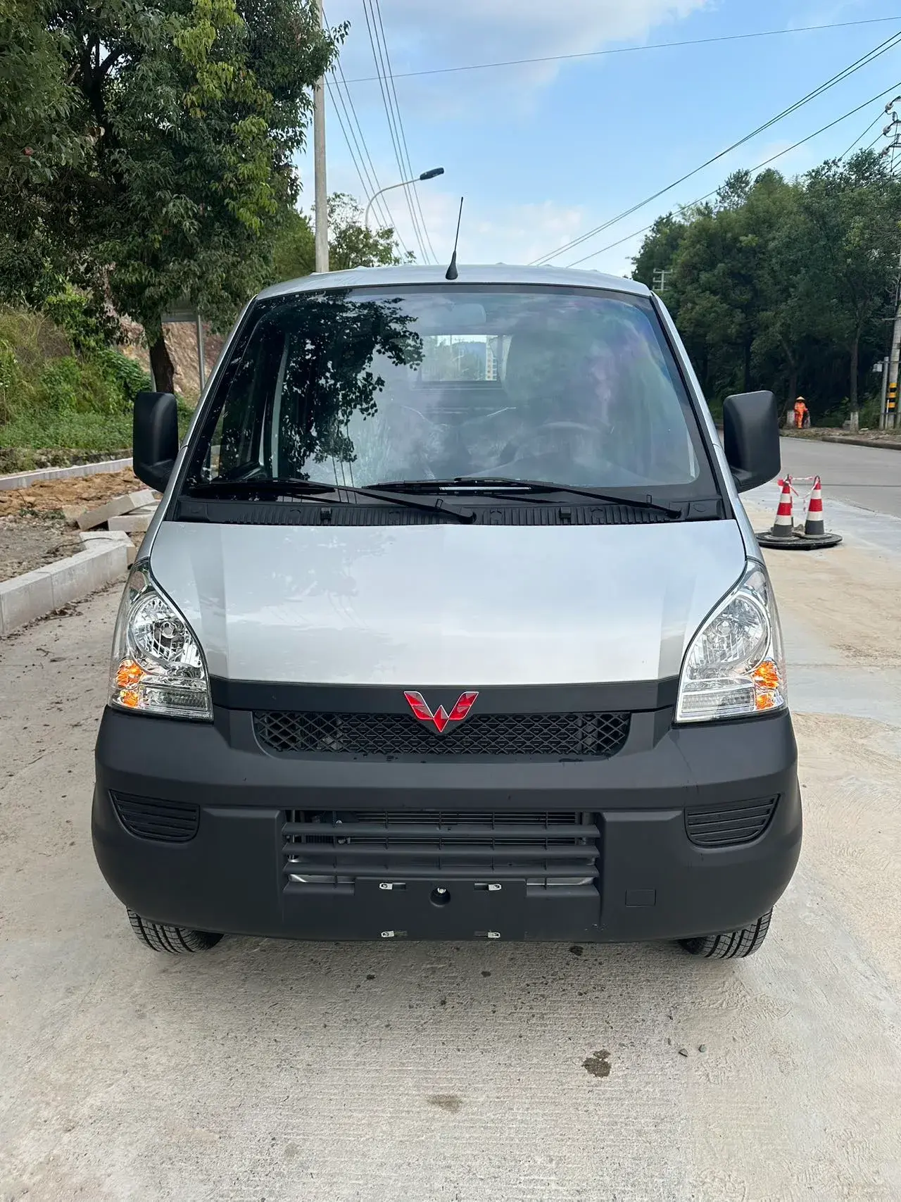 2022 WULING RONGGUANG thumbnail 2