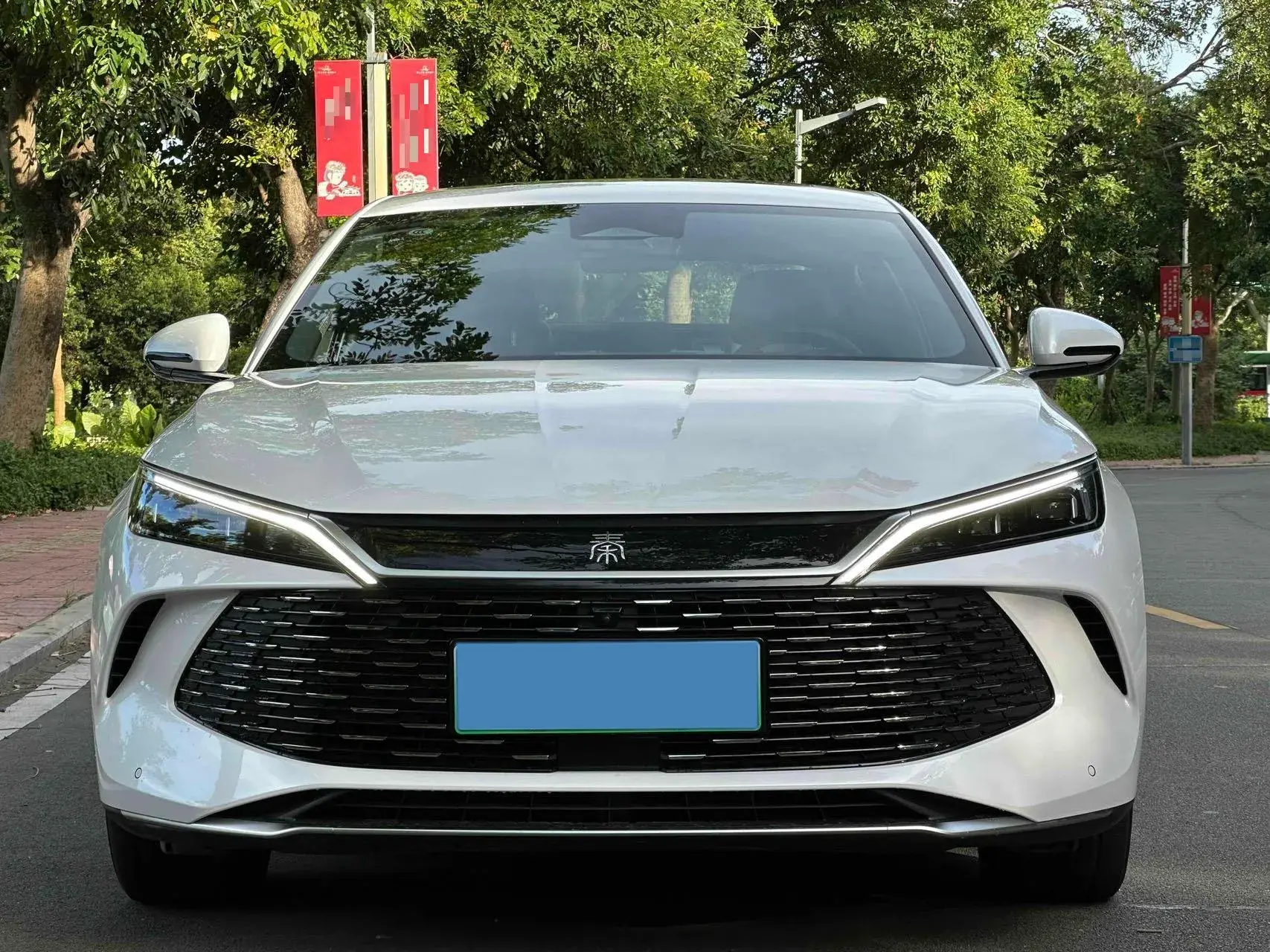 2024 BYD QINL thumbnail 2