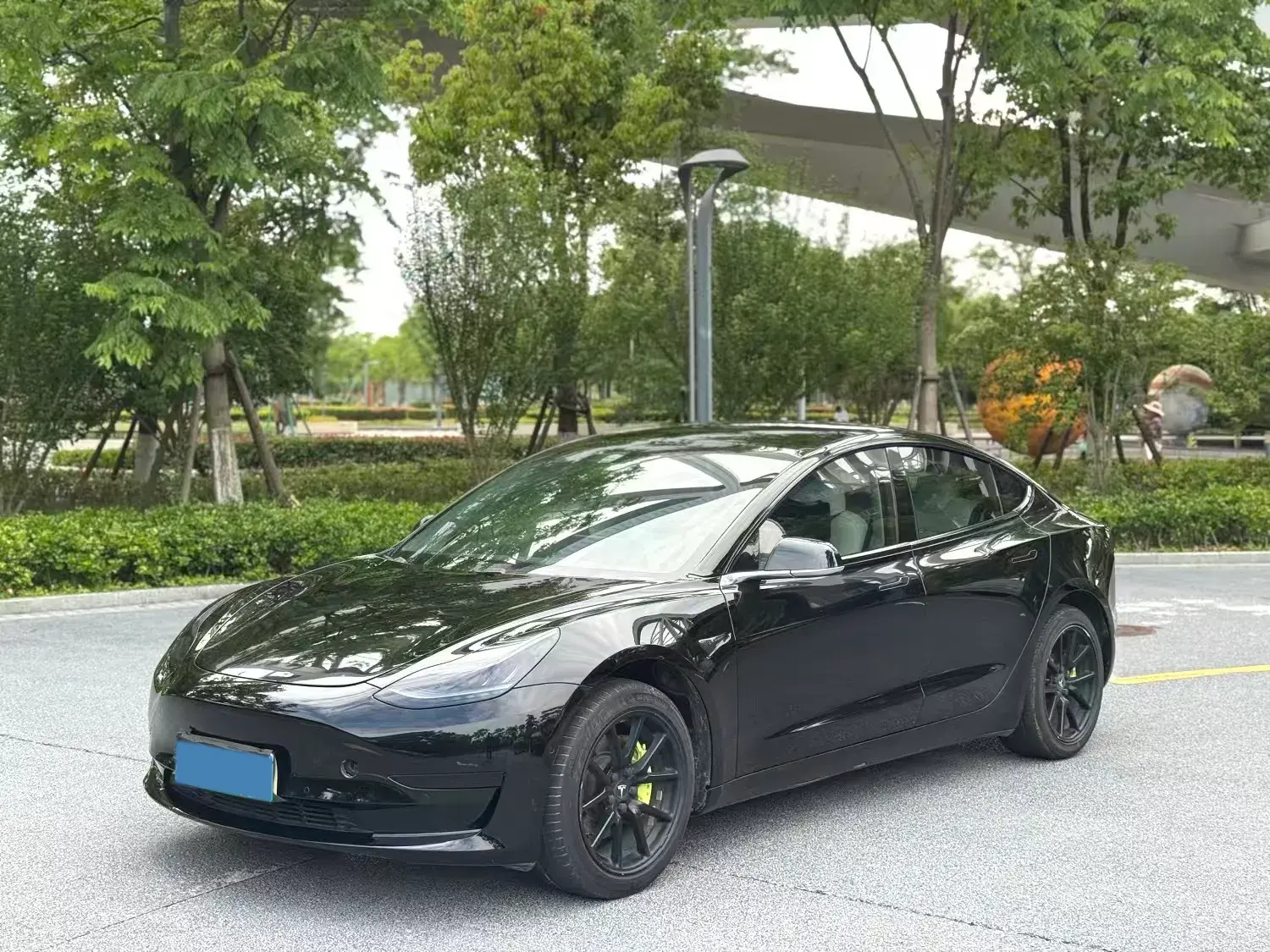 2019 TESLA MODEL view 1