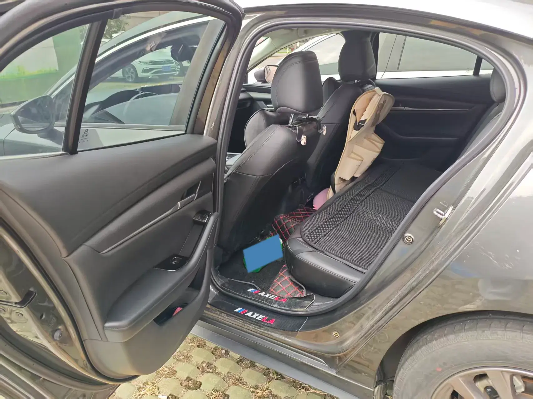 2020 MAZDA 3 thumbnail 3