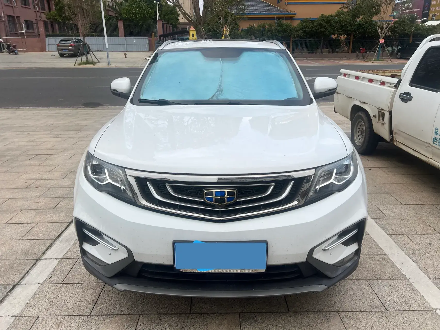 2018 GEELY AZKARRA thumbnail 2