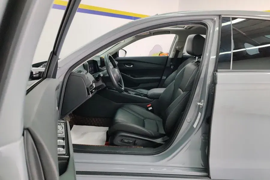 2023 HONDA INSPIRE thumbnail 3