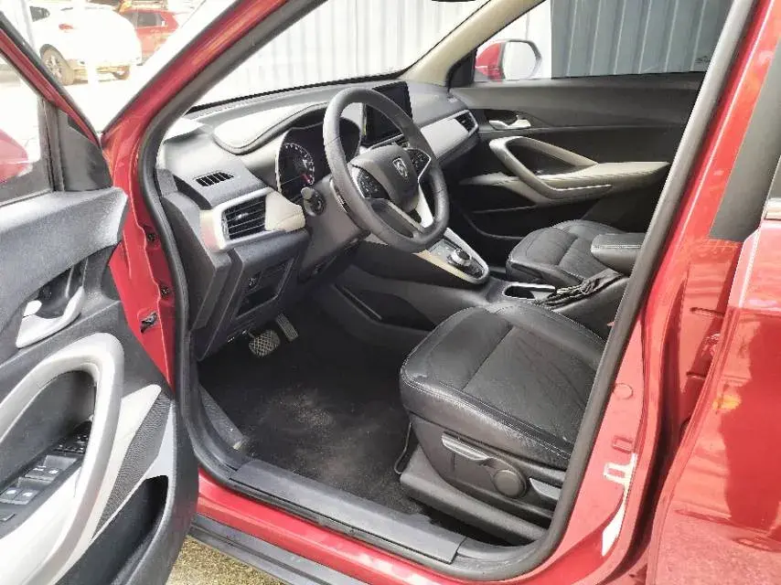 2017 BAOJUN 510 thumbnail 4