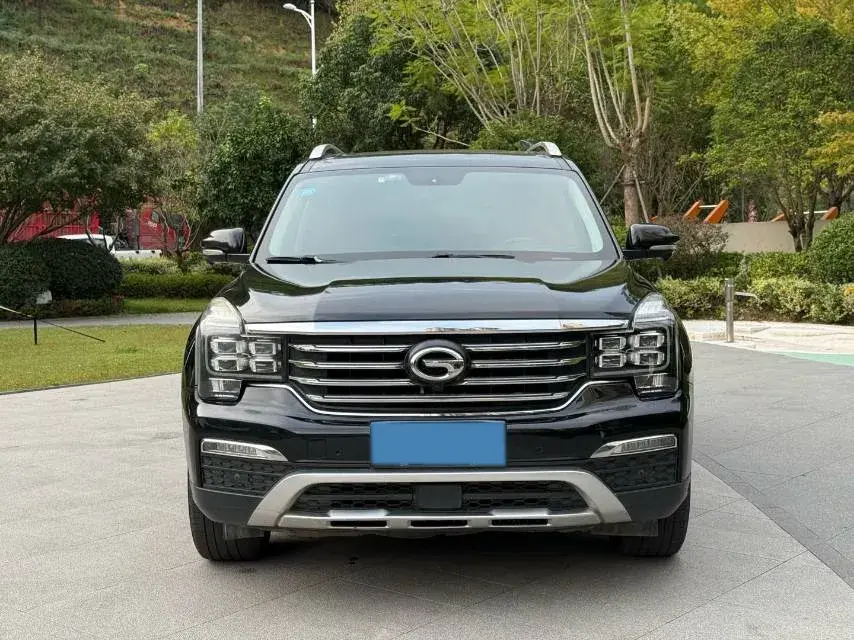 2017 GAC TRUMPCHI thumbnail 2