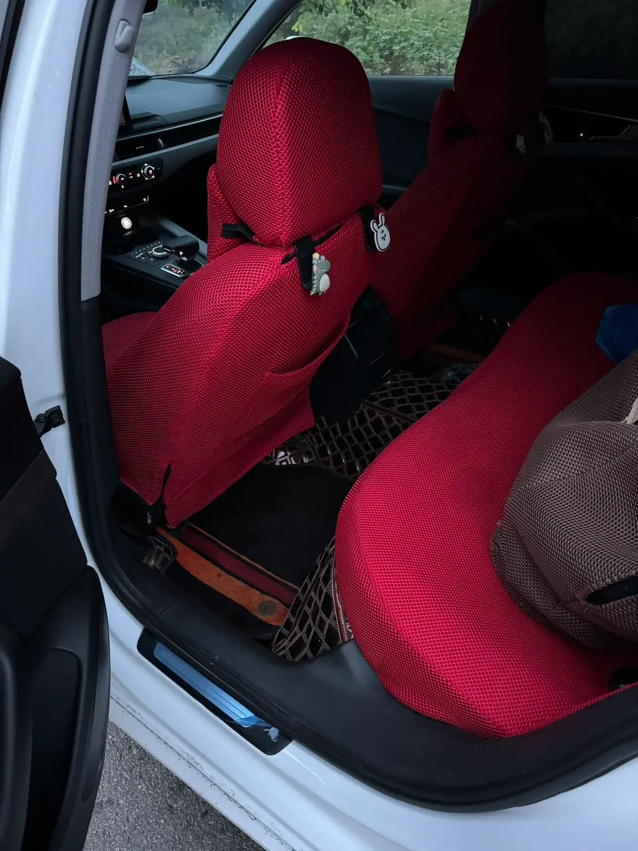 2019 AUDI A4L thumbnail 3