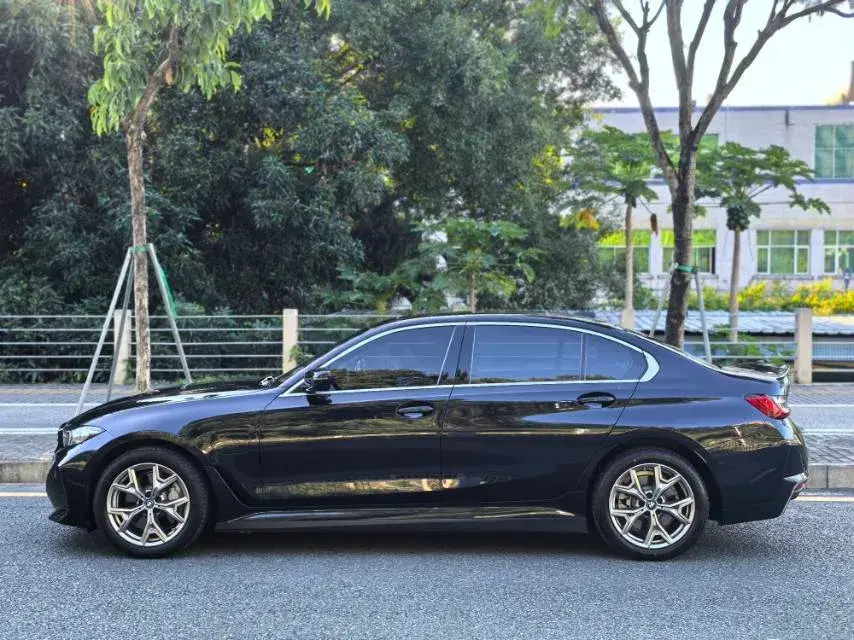 2022 BMW I3 thumbnail 4