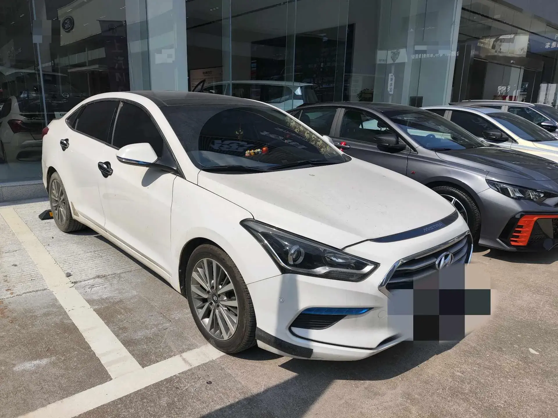 2017 HYUNDAI MISTRA thumbnail 3