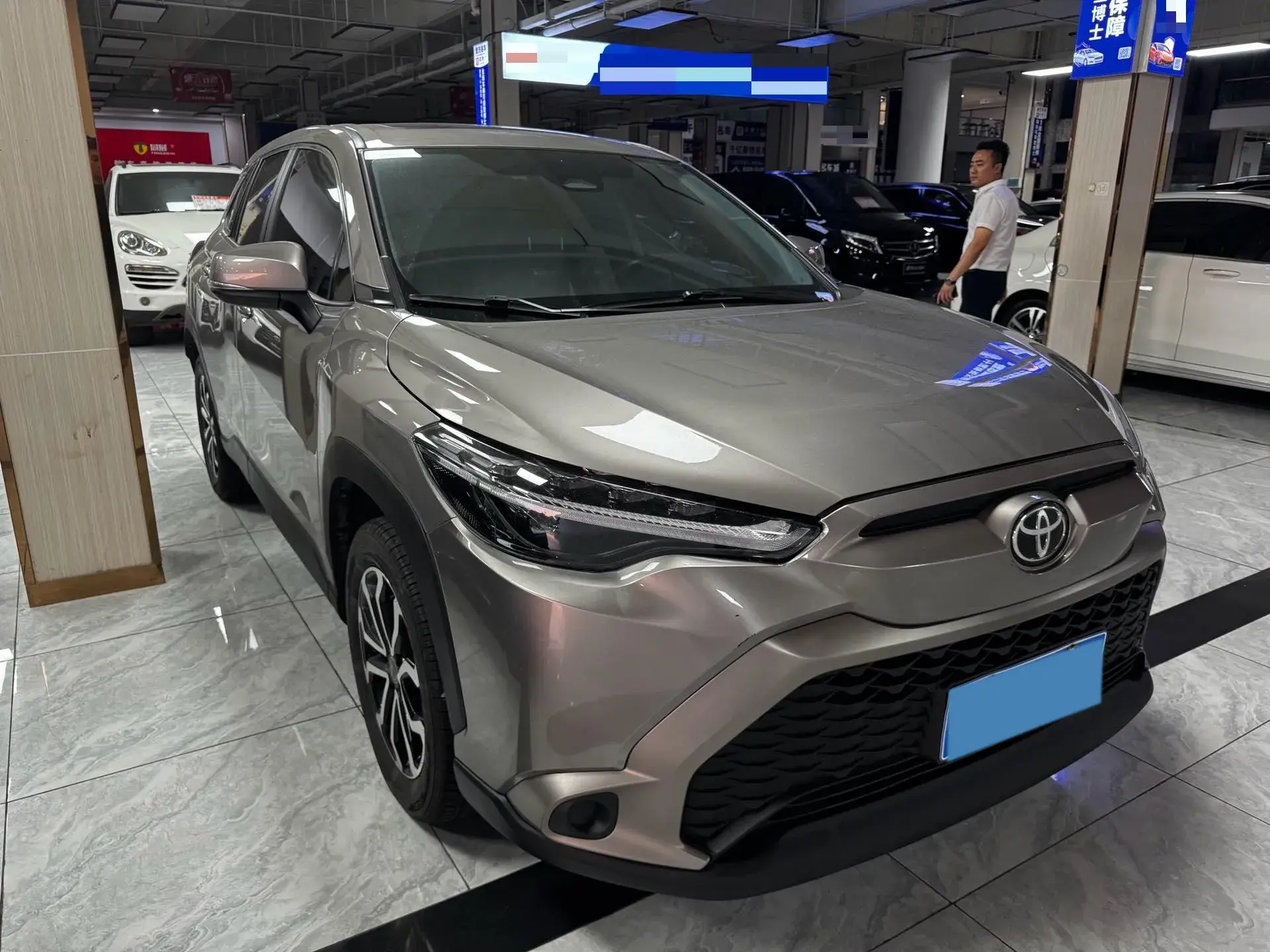 2023 TOYOTA FRONTLANDER thumbnail 3