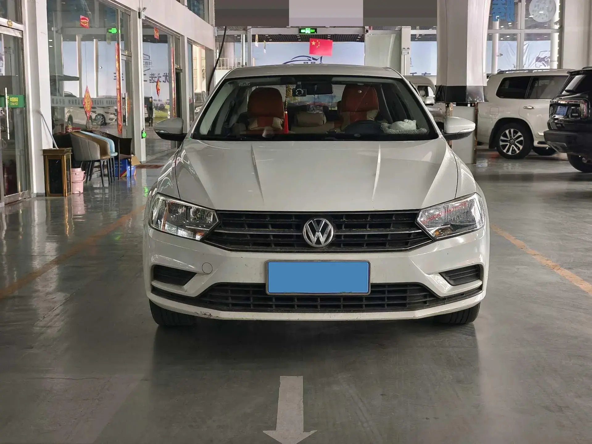 2019 VOLKSWAGEN BORA thumbnail 2