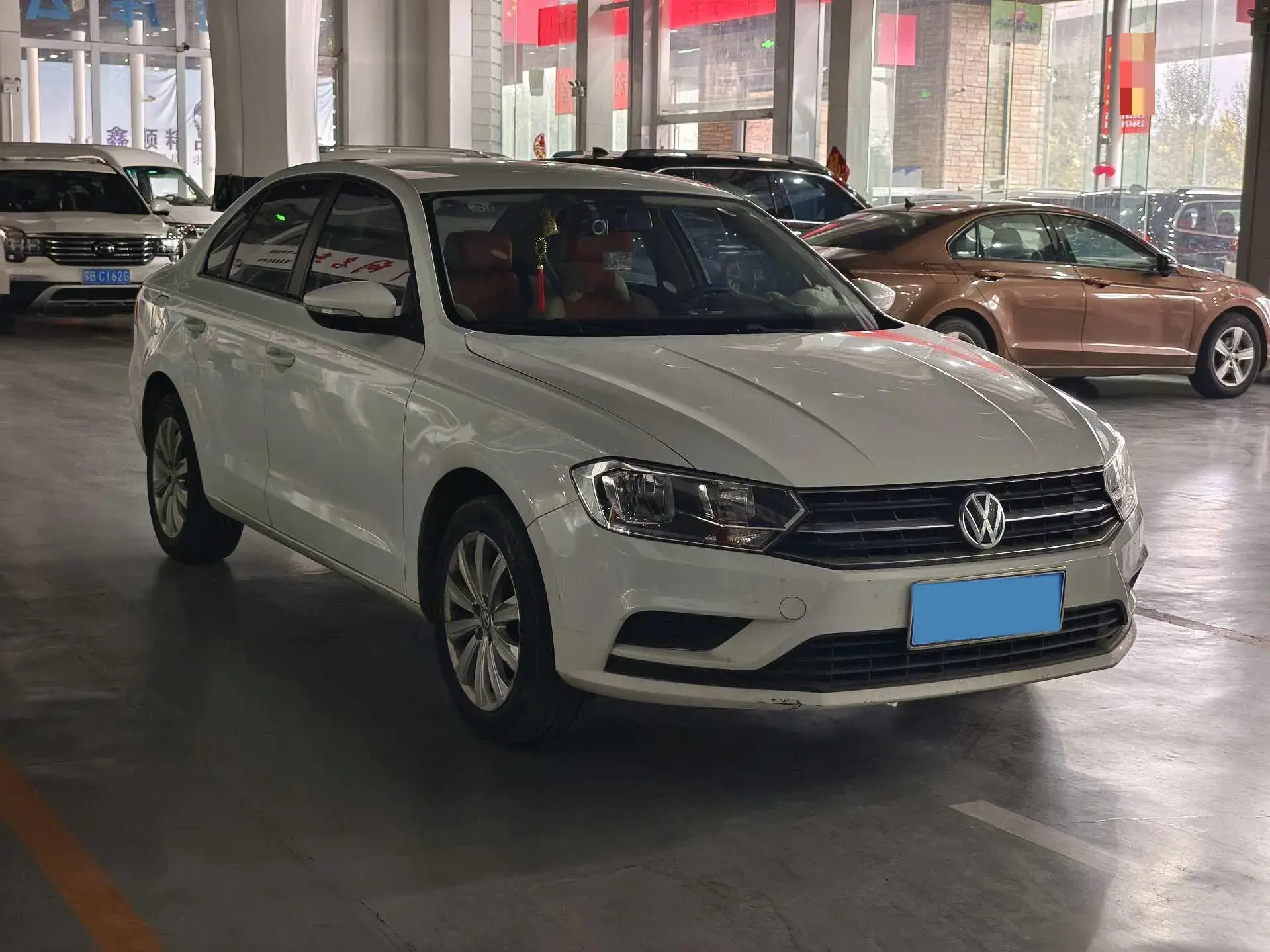 2019 VOLKSWAGEN BORA thumbnail 3