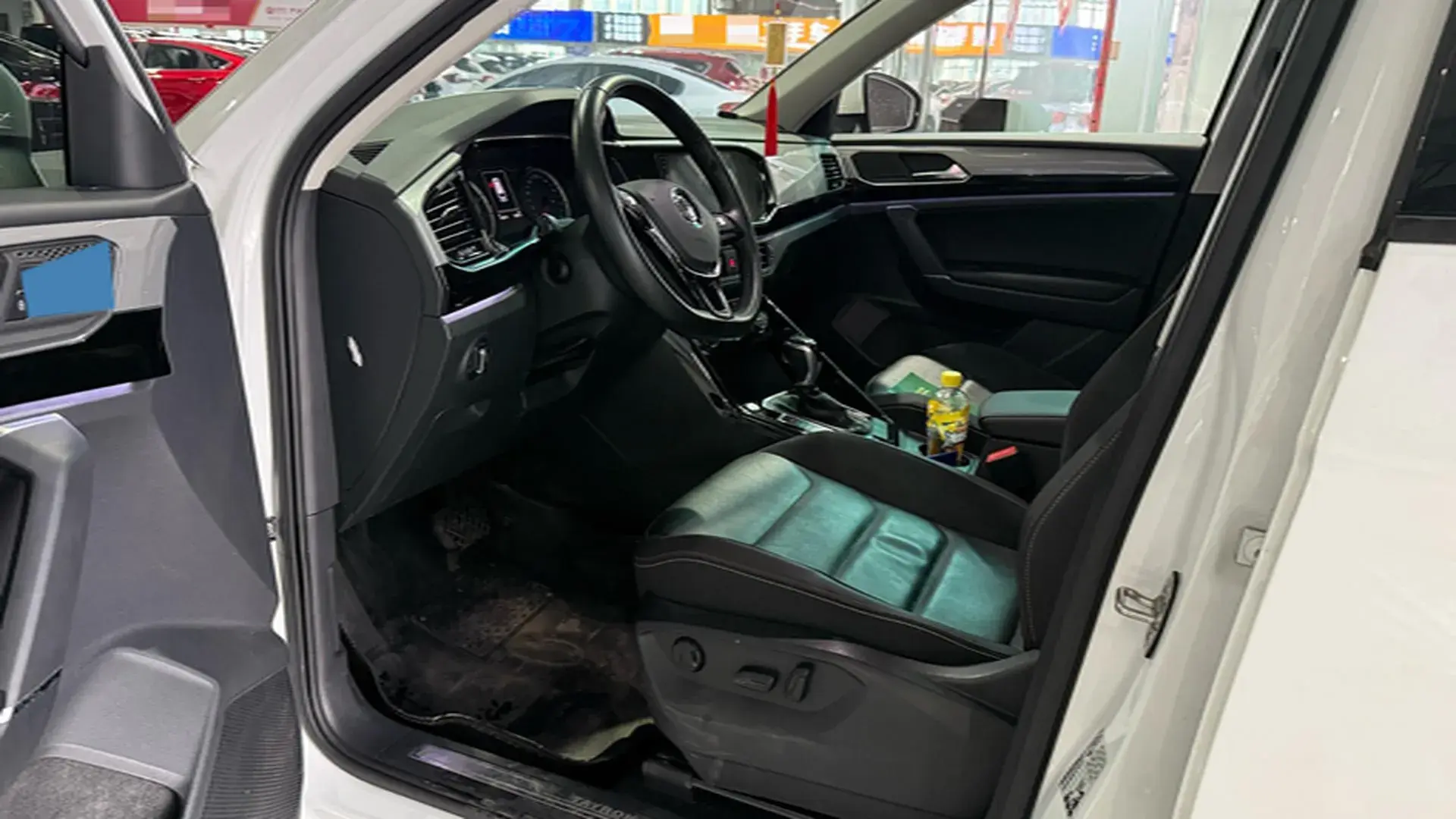 2019 VOLKSWAGEN TAYRON thumbnail 4