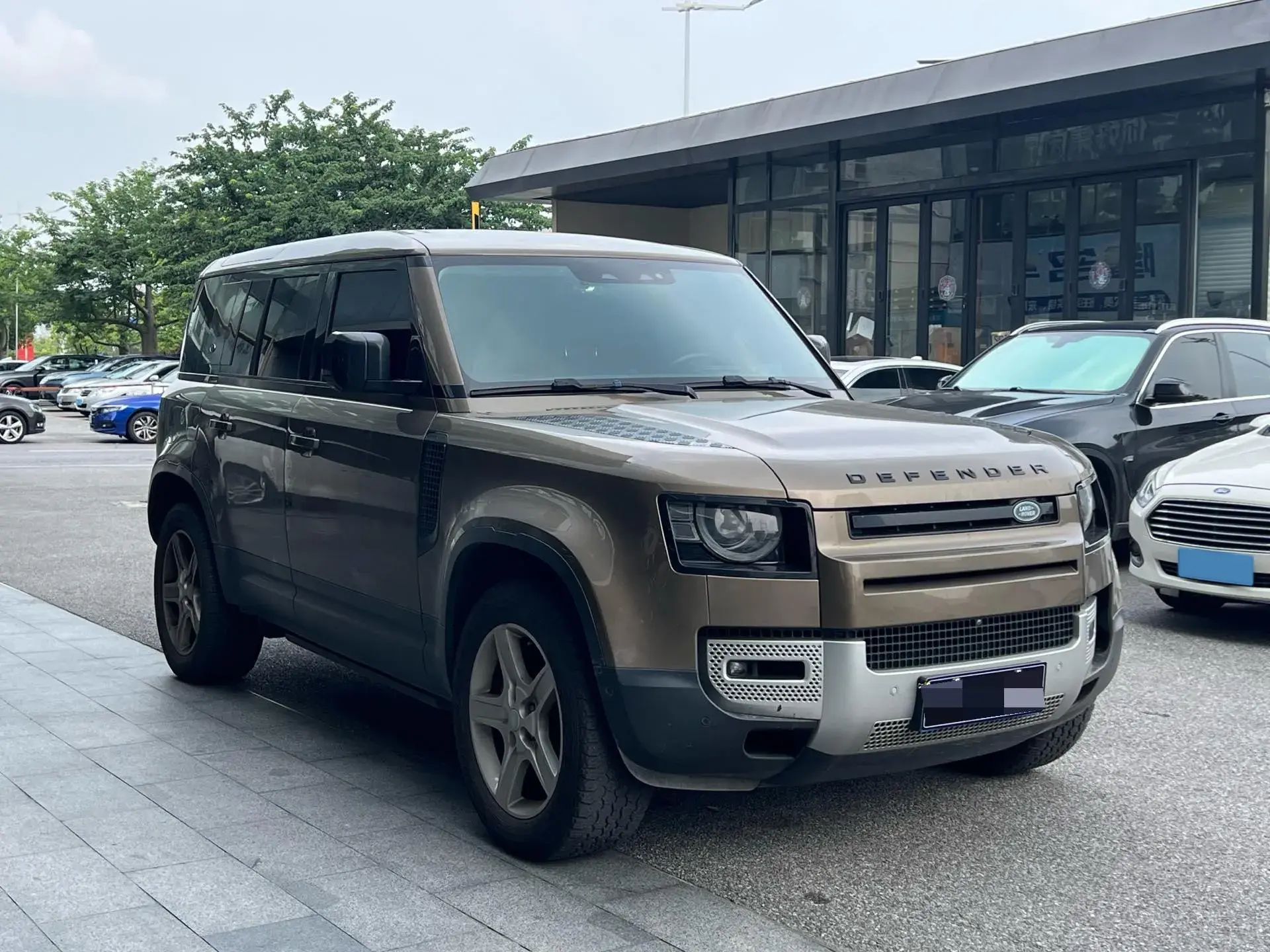 2020 LAND ROVER thumbnail 3