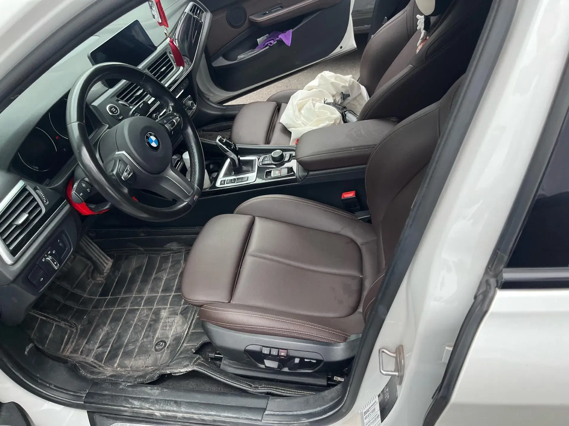 2020 BMW 1 thumbnail 2