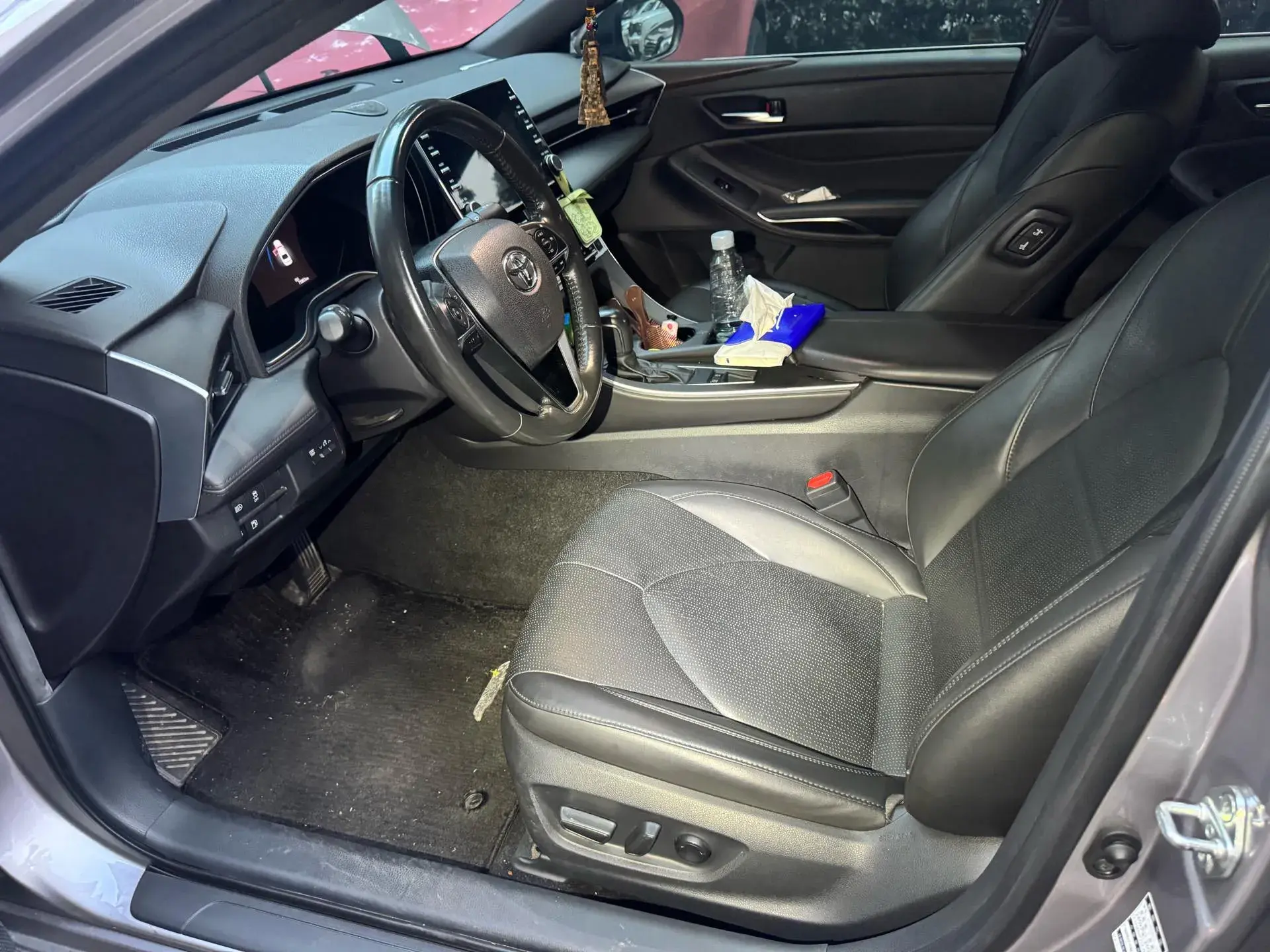 2019 TOYOTA AVALON thumbnail 4