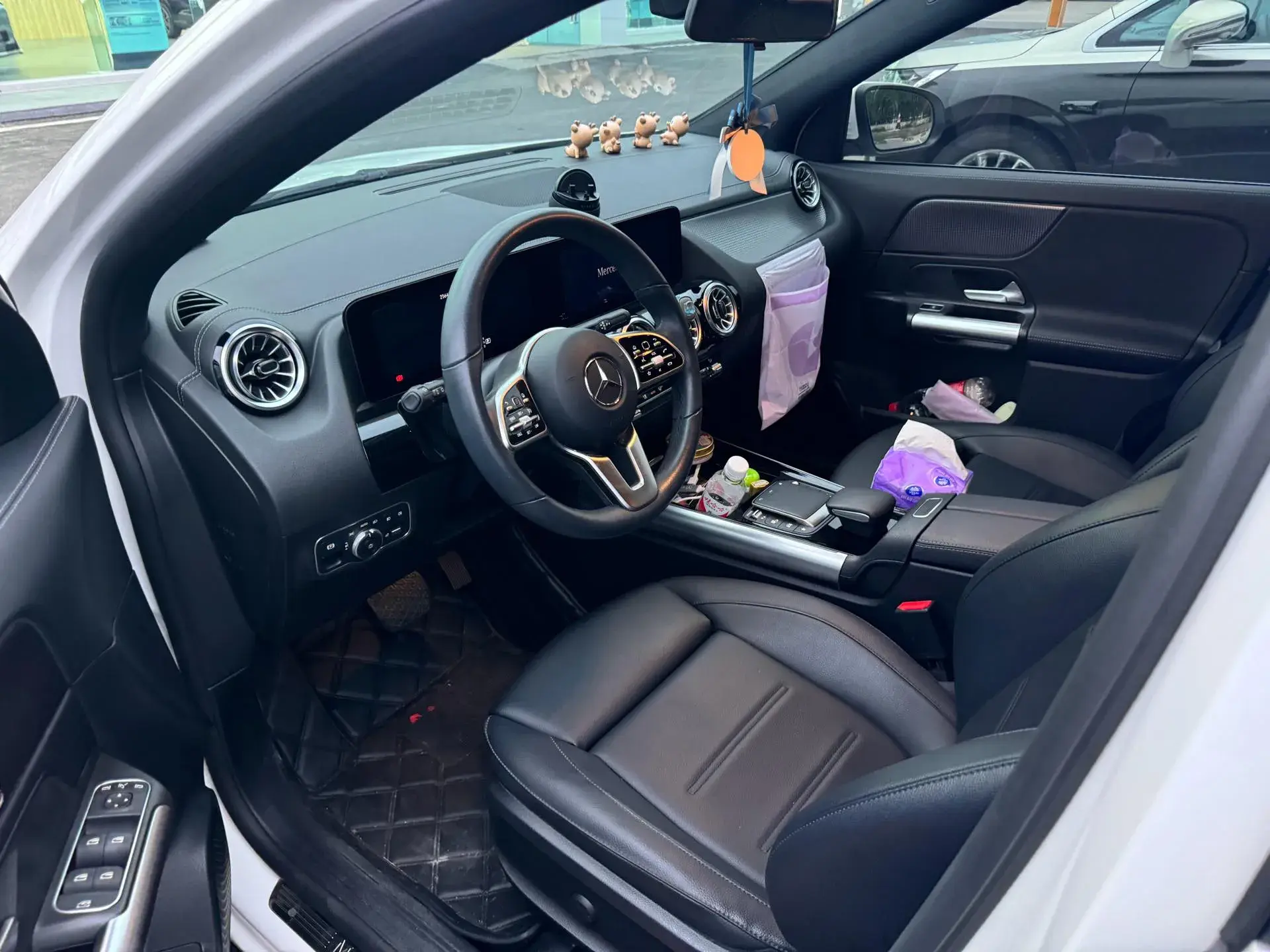 2022 MERCEDES-BENZ GLA thumbnail 2