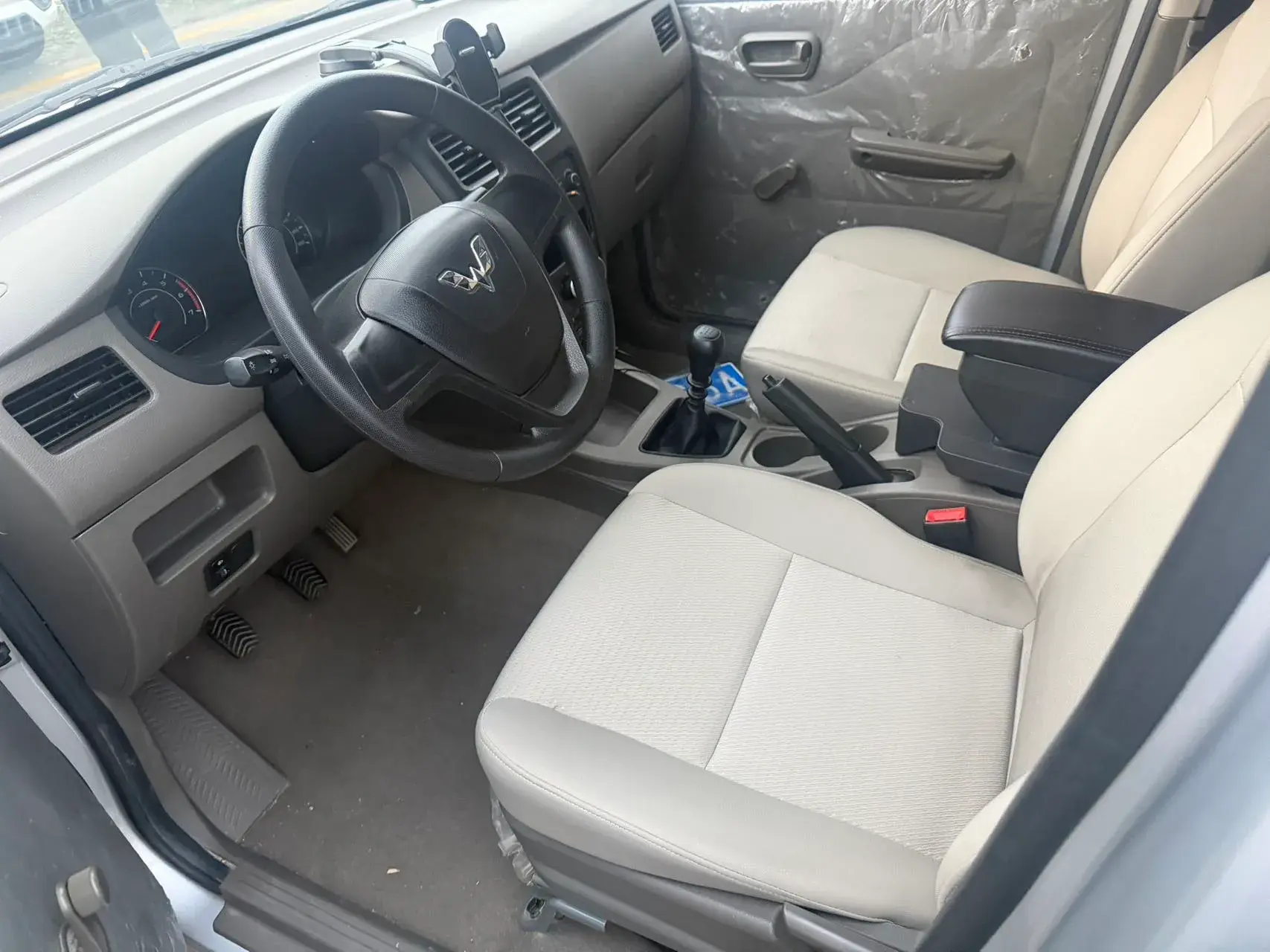 2019 WULING RONGGUANG thumbnail 3