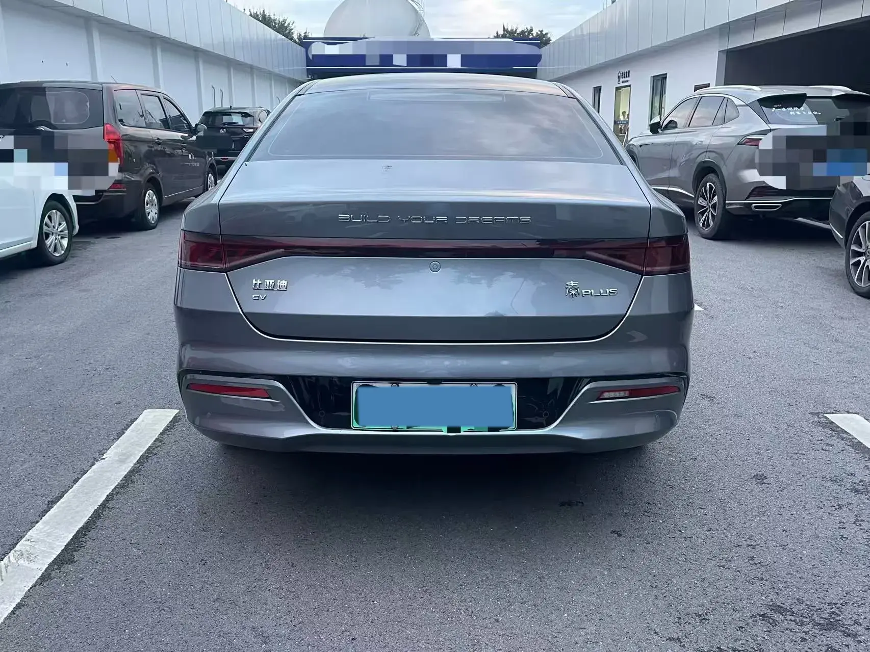 2024 BYD QIN thumbnail 3