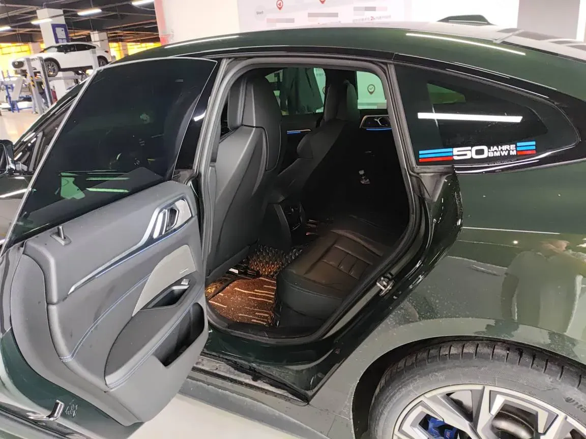 2022 BMW i4 BEV 83.9KWH,autocango,china used car exporter,china ev exporter,chinese used car exporter,chinese used ev exporter