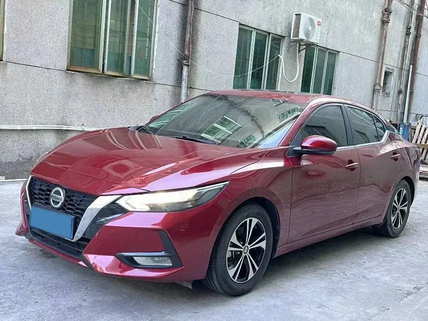 2020 NISSAN SYLPHY view 1