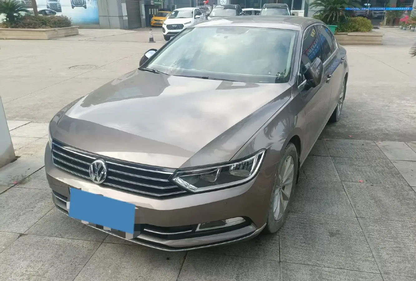 2017 Volkswagen Magotan 1.8T 180HP L4 7DCT