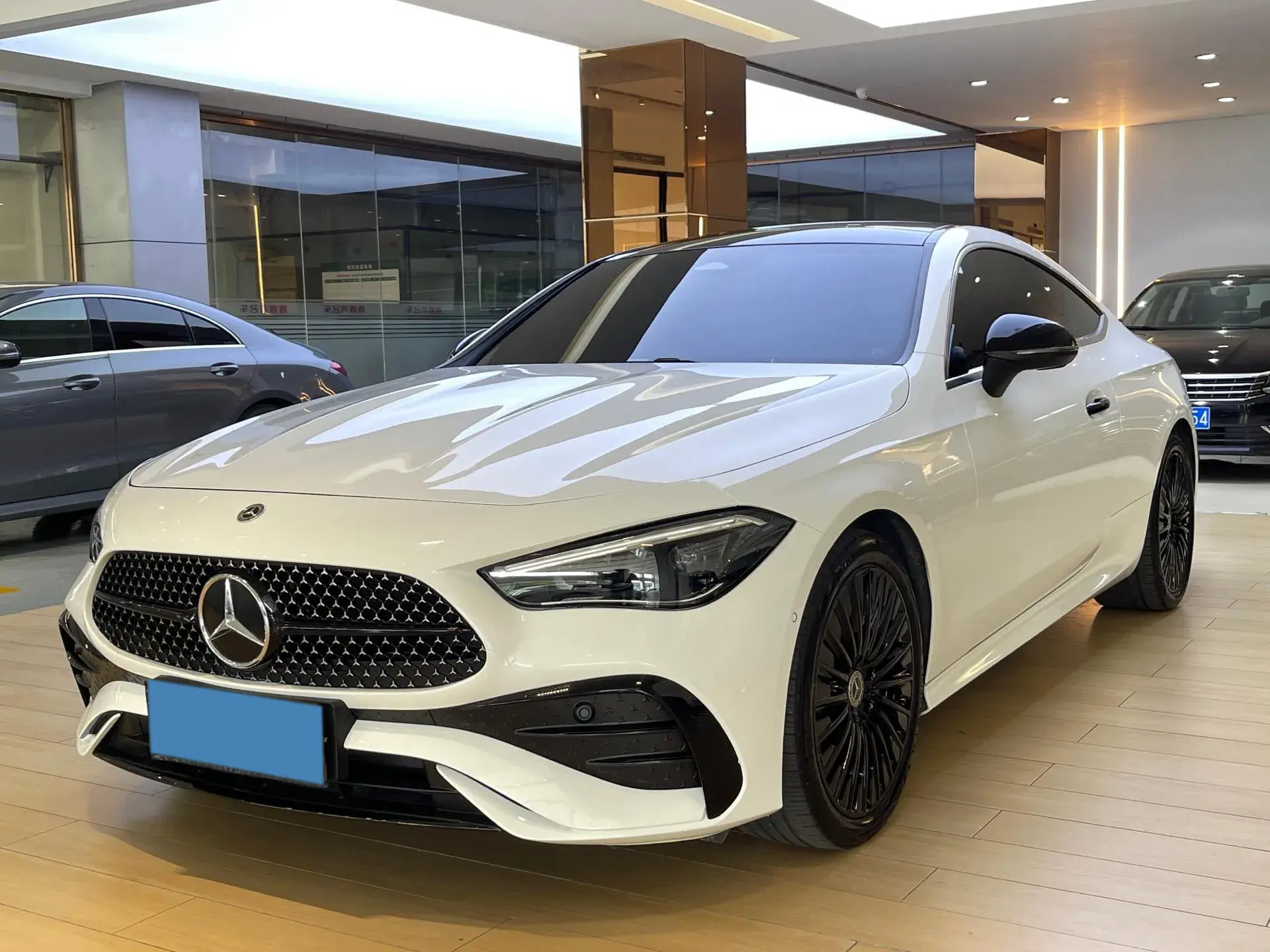 2024 MERCEDES-BENZ CLE view 1