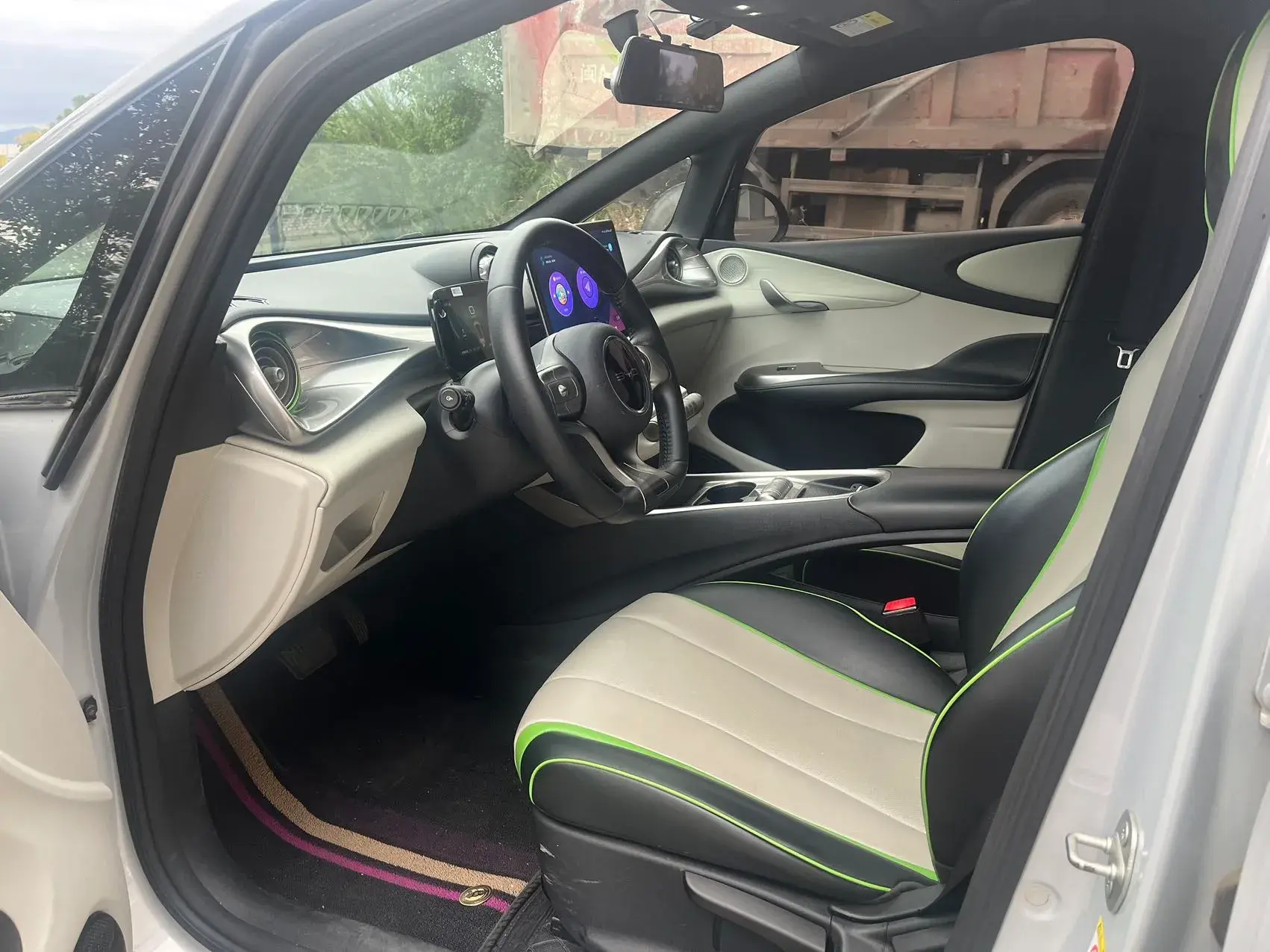 2021 BYD DOLPHIN thumbnail 4