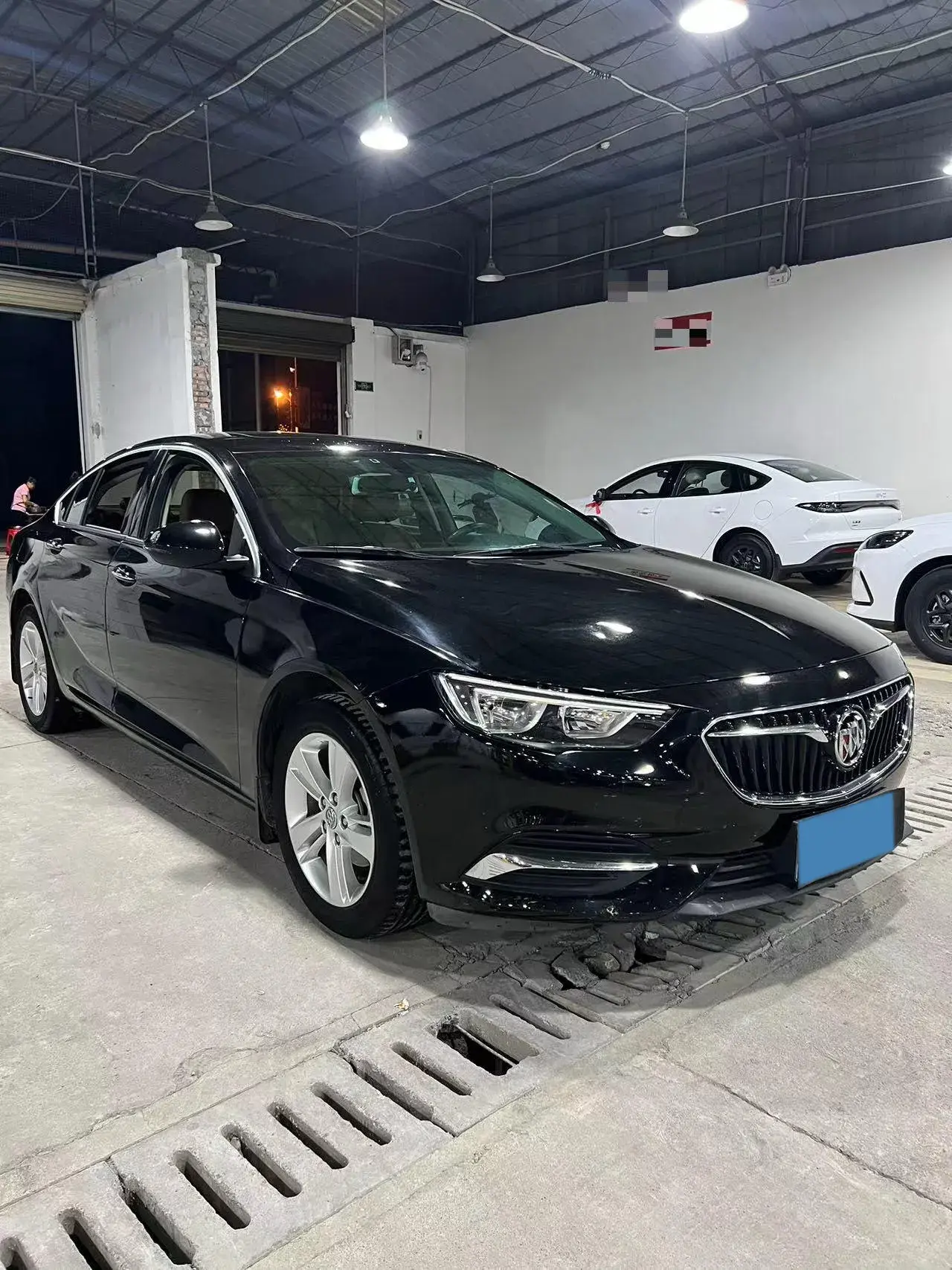 2019 BUICK REGAL thumbnail 3