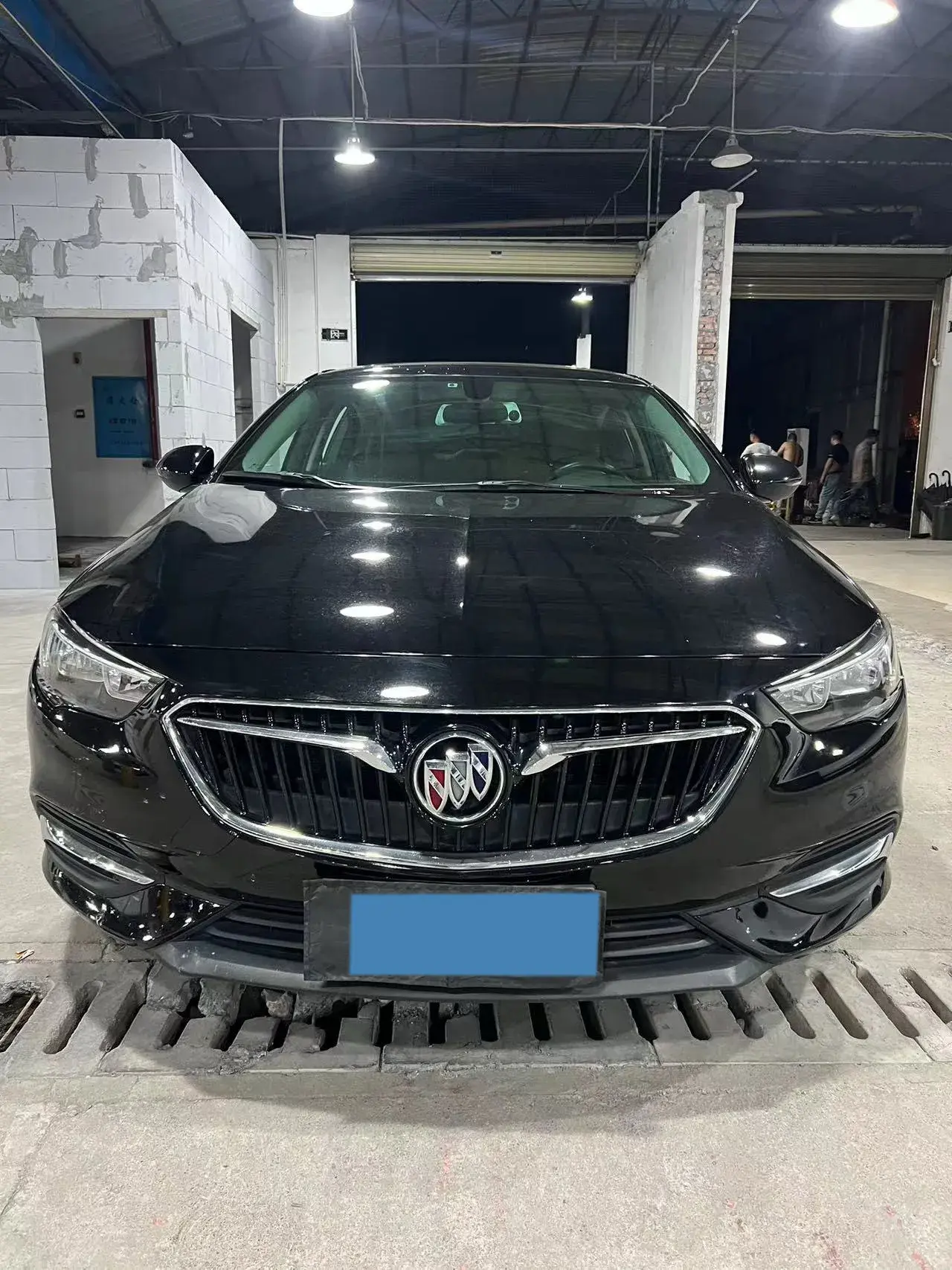 2019 BUICK REGAL thumbnail 2