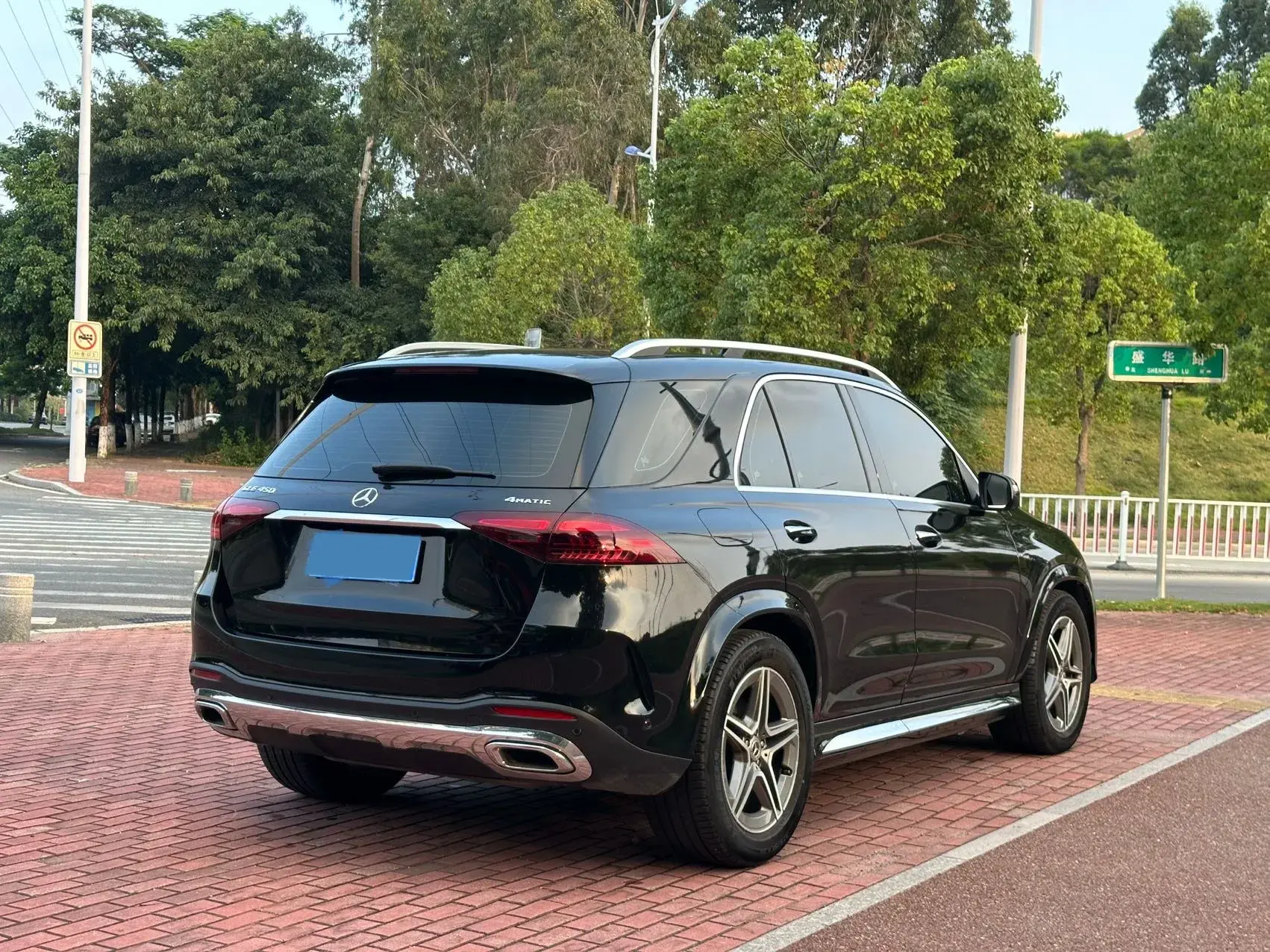 2024 MERCEDES-BENZ GLE thumbnail 4