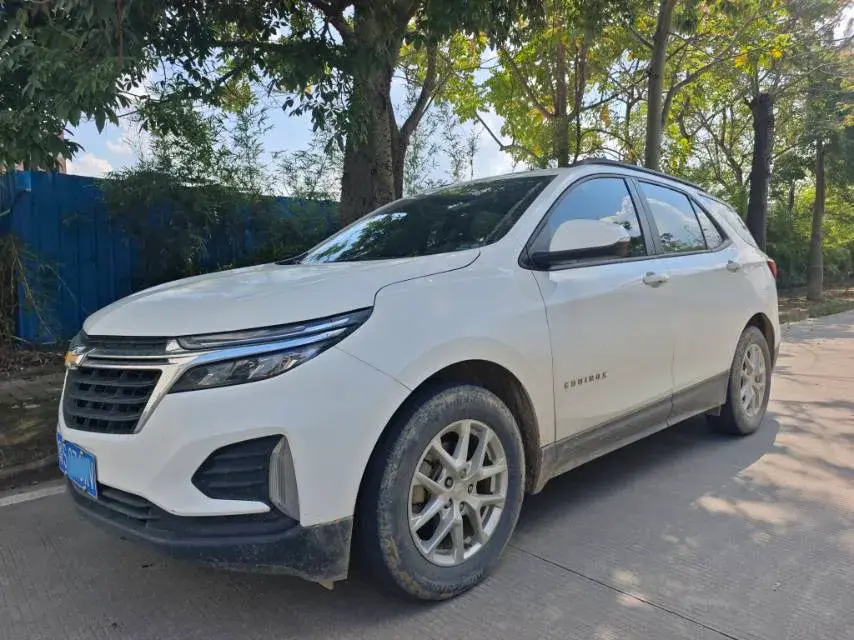 2021 CHEVROLET EQUINOX view 1