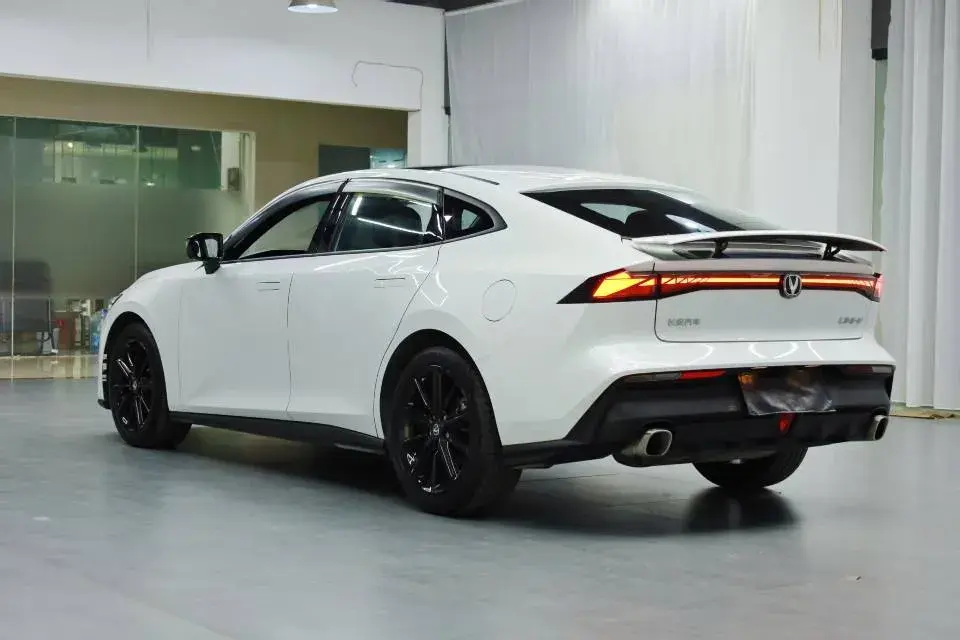 2022 CHANGAN UNI-V thumbnail 3