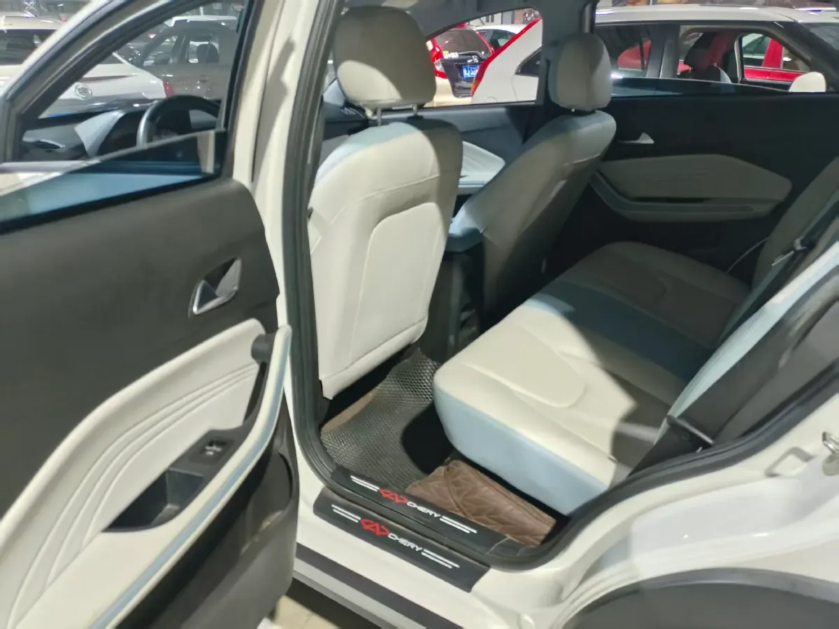 2019 KaiYi X3 1.5L 116HP L4 5MT,autocango,china used car exporter,china ev exporter,chinese used car exporter,chinese used ev exporter