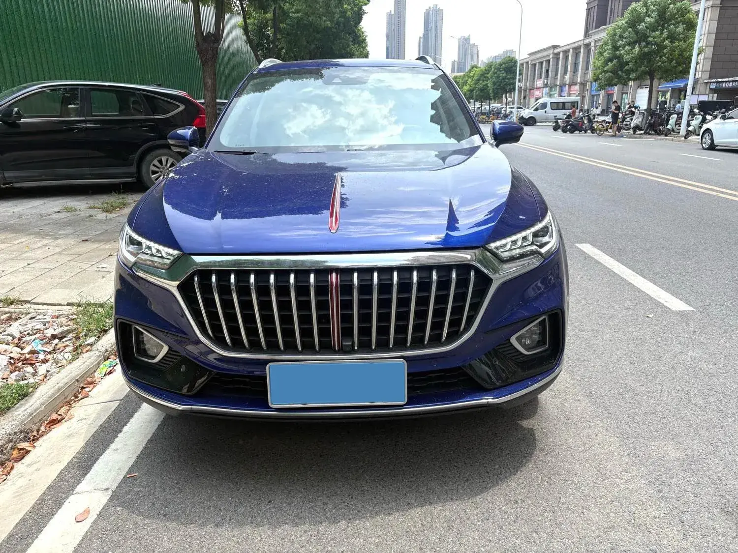 2019 HONGQI HS5 thumbnail 2