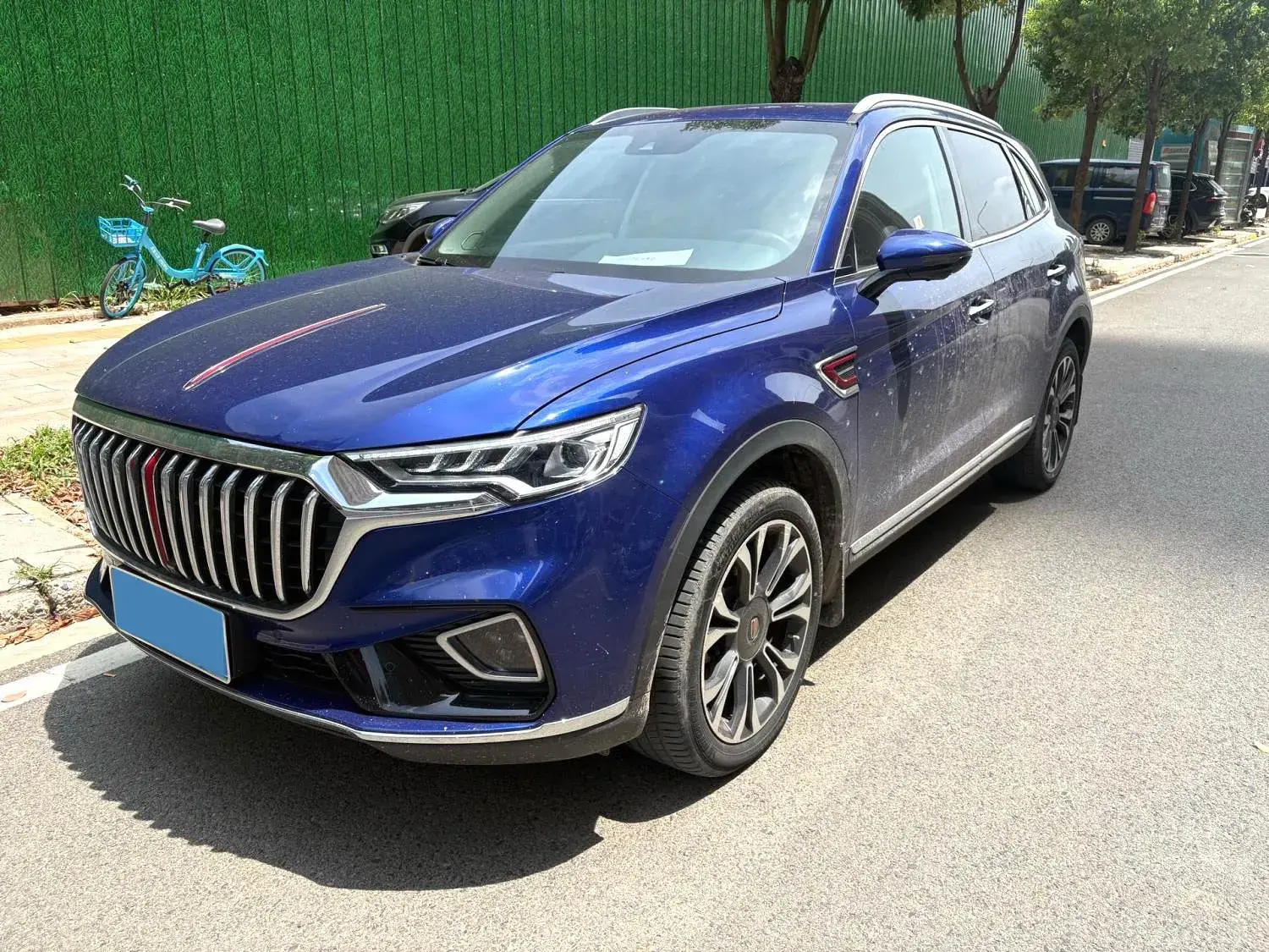 2019 HONGQI HS5 view 1