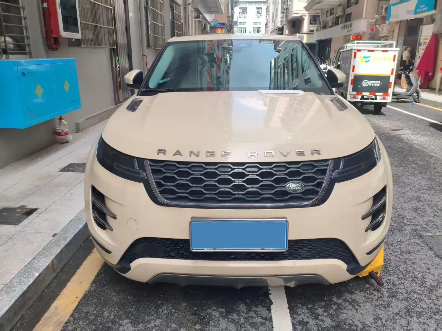 2021 LAND ROVER thumbnail 2