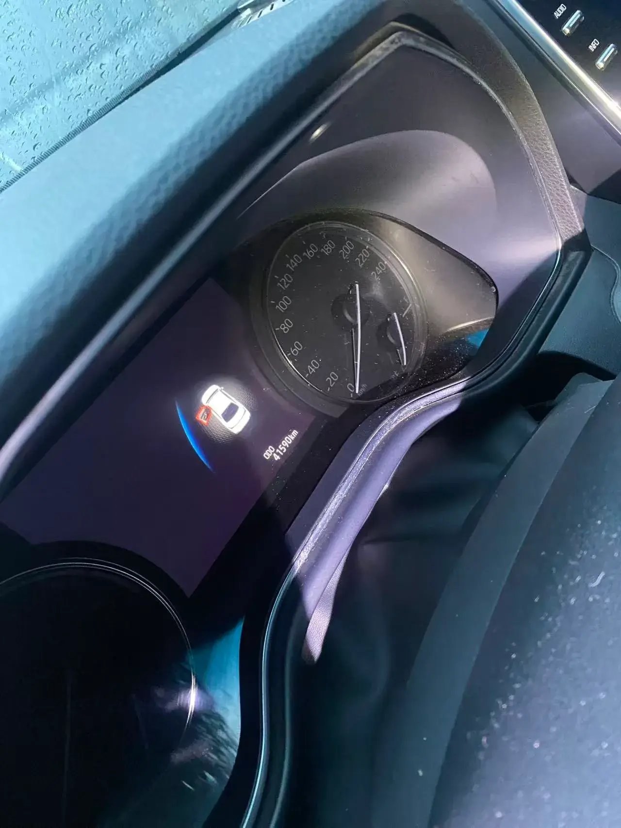 2019 TOYOTA AVALON thumbnail 4